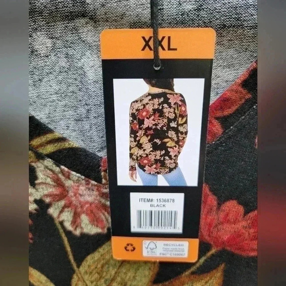 Well Worn Floral Women's Long Sleeve V- Neck Sweater (NWT) Plus Size XXL - Picture 2 of 2